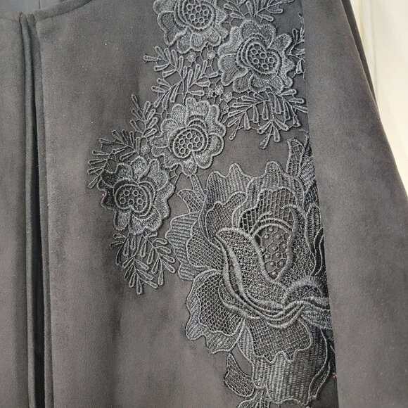 Tahari Arthur S. Levine Black Ultra Suede Jacket with Lace Applique - Picture 4 of 7